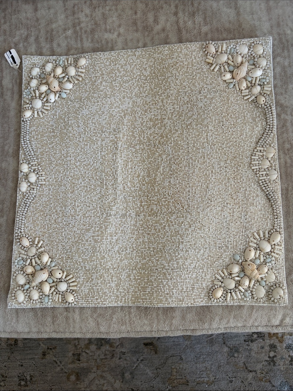 NWT Kim Seybert Beaded Shell Accent Table Mat - Cream & Ivory